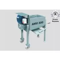 Misturador de Argamassa ANVI 300 com capacidade de 300 kg com 1 cabo elétrico, 1 plug macho e 1 timer